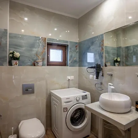 Sea Side Valentina 하니오티