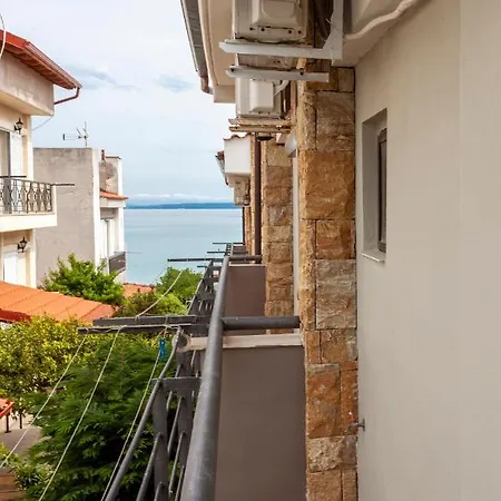 Sea Side Valentina 아파트 *