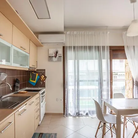 Sea Side Valentina 아파트 하니오티